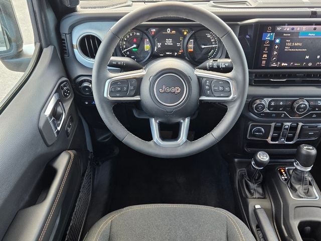 2025 Jeep Wrangler 4xe Sahara