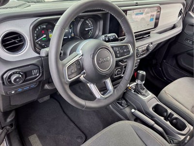 2025 Jeep Wrangler 4xe Sahara