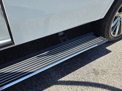2022 Jeep Grand Wagoneer Series I