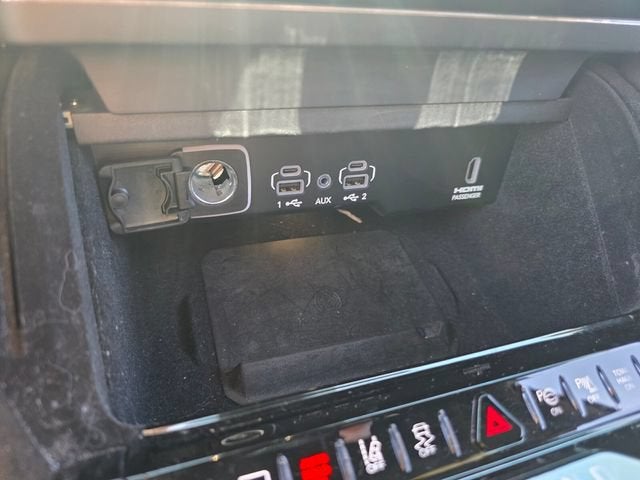 2022 Jeep Grand Wagoneer Series I