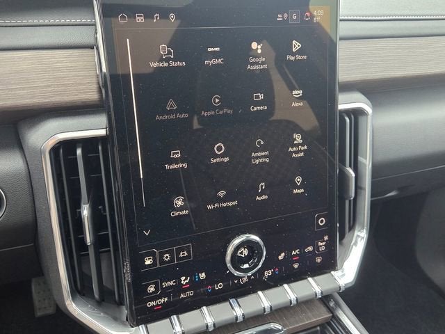 2025 GMC Acadia Denali