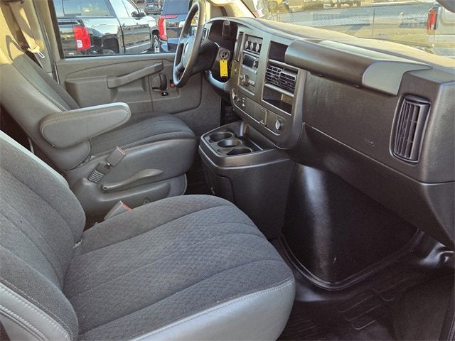 2024 GMC Savana Cargo 2500 Work Van