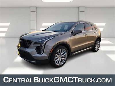 2023 Cadillac XT4 Premium Luxury