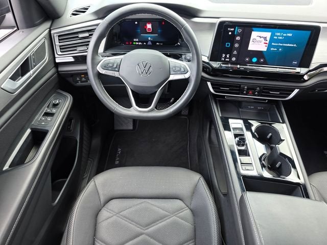 2024 Volkswagen Atlas Cross Sport 2.0T SE w/Technology