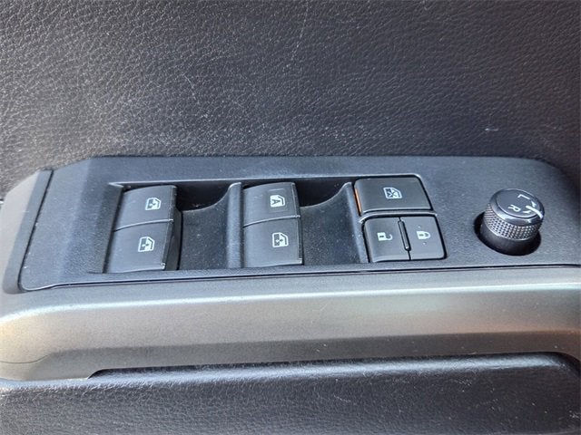 2021 Toyota Tacoma 2WD SR5