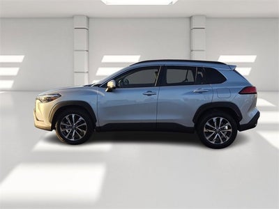 2023 Toyota Corolla Cross XLE