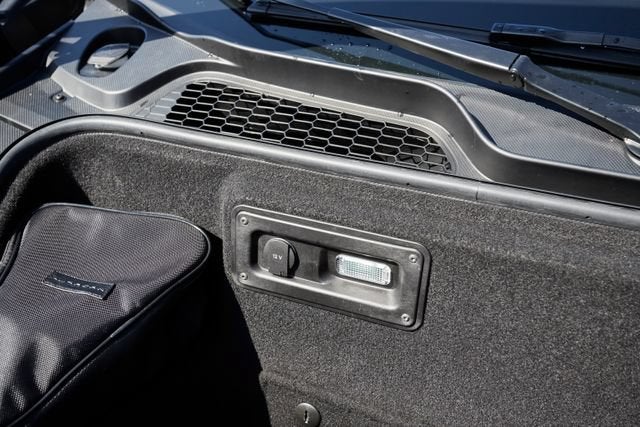 2018 LAMBORGHIN HURACAN Base
