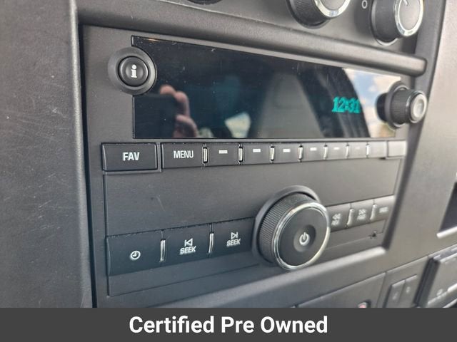 2024 Chevrolet Express Passenger 3500 1LT