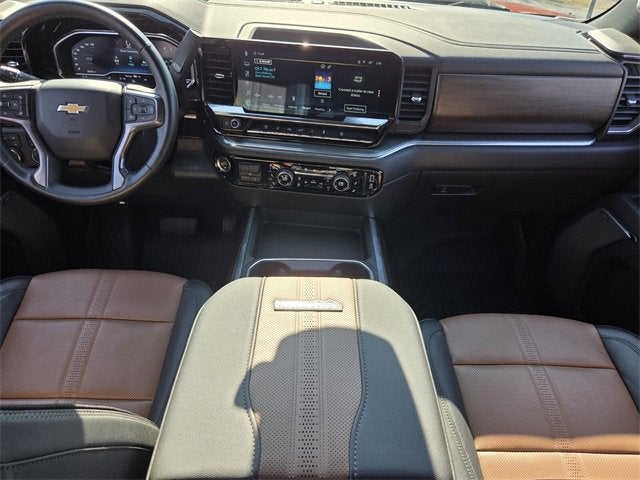 2025 Chevrolet Silverado 3500 HD High Country