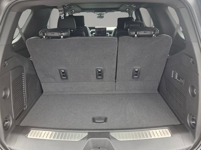2026 GMC Yukon Denali - Photo 17