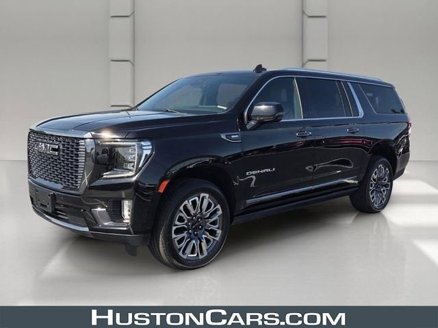 2023 GMC Yukon Denali Ultimate AWD's photo