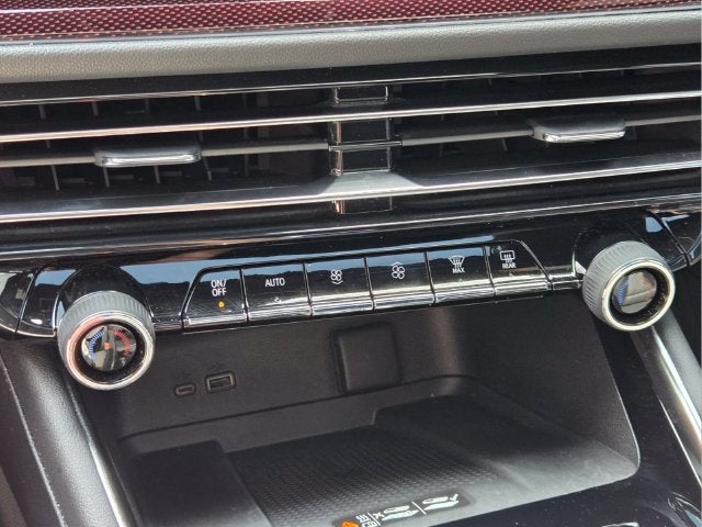 2025 Chevrolet Traverse RS - Photo 28