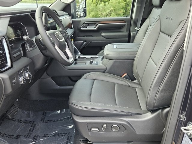 2025 GMC Sierra 3500 HD Denali