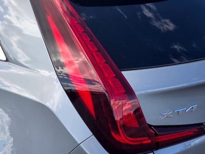 2023 Cadillac XT4 FWD Premium Luxury