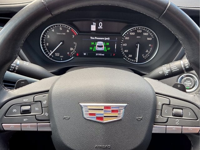 2023 Cadillac XT4 FWD Premium Luxury