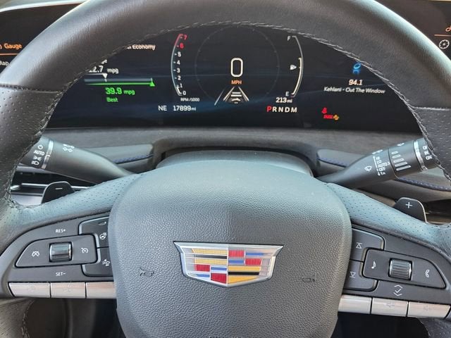 2025 Cadillac XT4 Sport