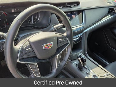 2022 Cadillac XT5 Premium Luxury