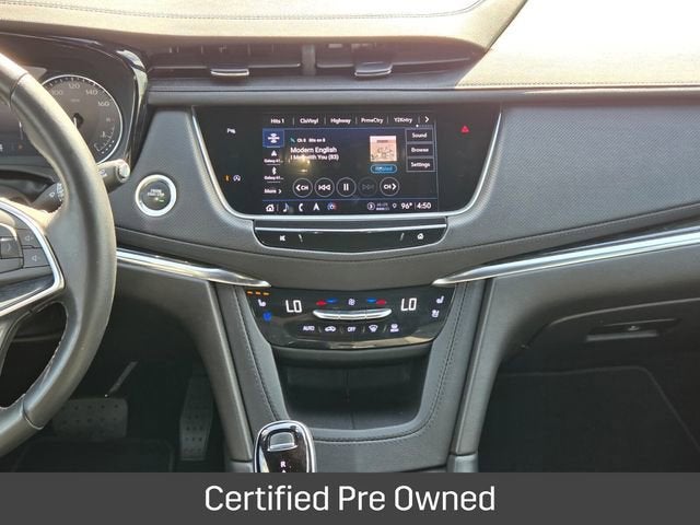 2022 Cadillac XT5 Premium Luxury