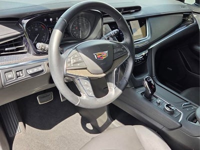 2024 Cadillac XT5 Sport