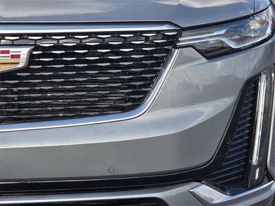 2025 Cadillac XT6 Luxury