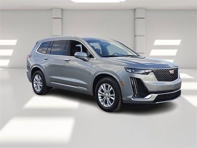 2025 Cadillac XT6 Luxury