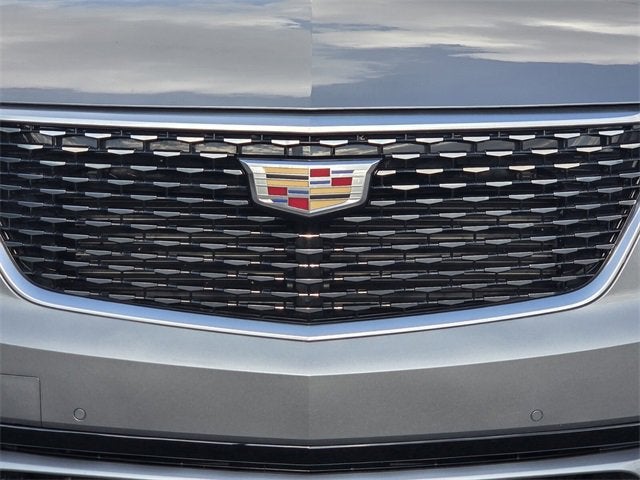 2025 Cadillac XT6 Luxury