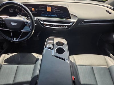 2024 Cadillac LYRIQ Sport 3
