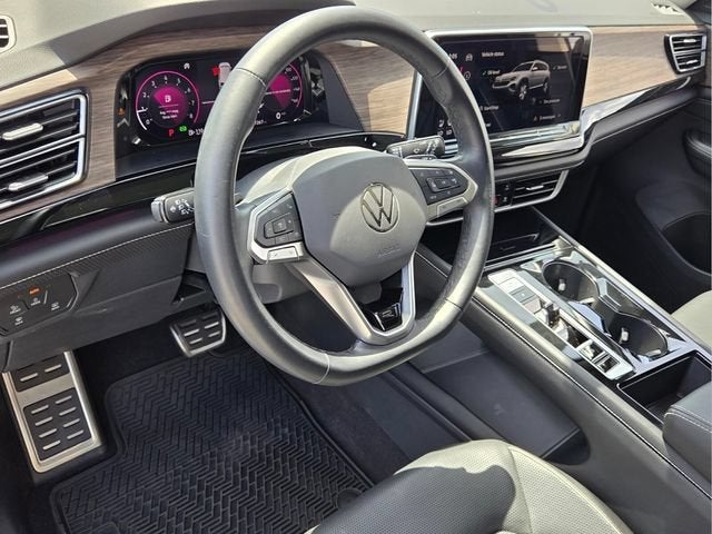 2024 Volkswagen Atlas 2.0T SEL Premium R-Line