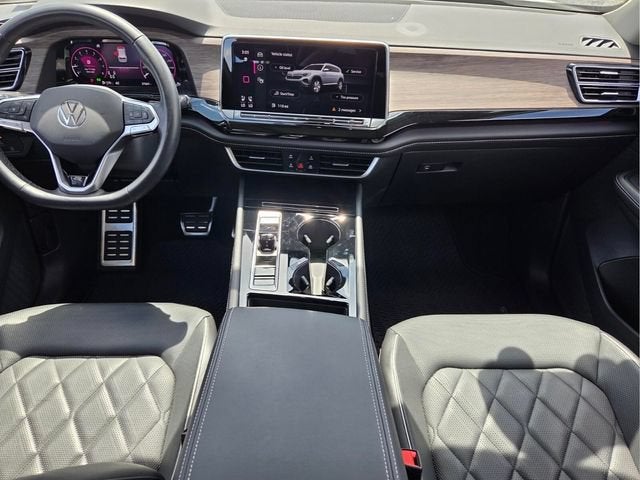 2024 Volkswagen Atlas 2.0T SEL Premium R-Line