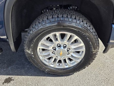 2022 Chevrolet Silverado 3500 HD High Country