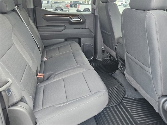 2025 GMC Sierra 1500 SLE