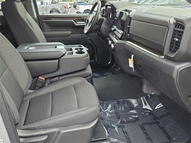 2025 GMC Sierra 1500 SLE