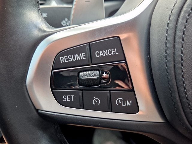 2023 BMW 3 Series 330e - Photo 33