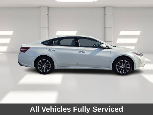2018 Toyota Avalon XLE