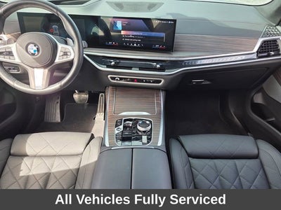 2025 BMW X7 xDrive40i