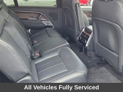 2023 Land Rover Range Rover SE
