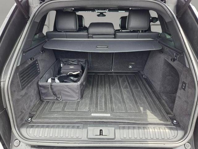 2022 Land Rover Range Rover Sport HSE Silver Edition