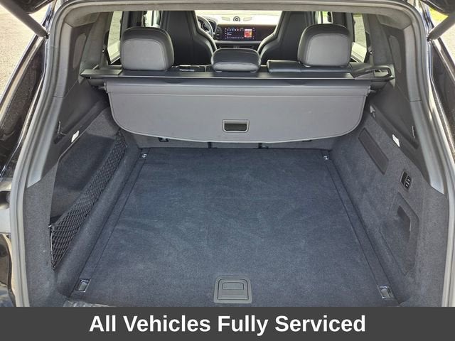 2025 Porsche Cayenne GTS