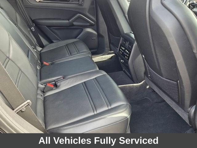 2025 Porsche Cayenne GTS