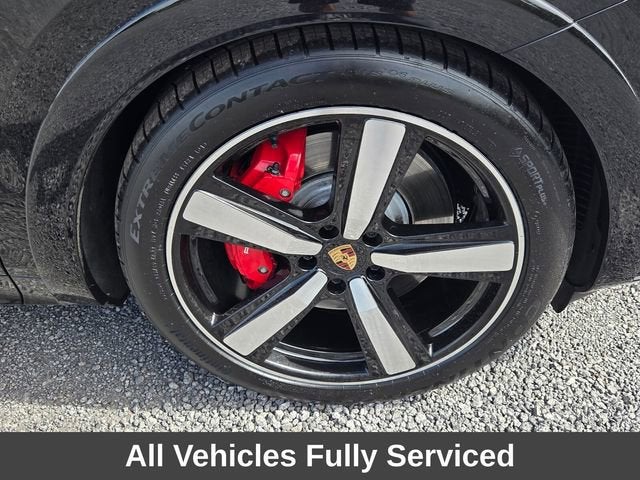 2025 Porsche Cayenne GTS