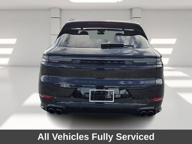 2025 Porsche Cayenne GTS