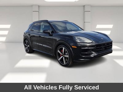 2025 Porsche Cayenne GTS