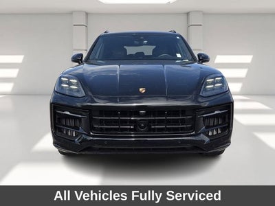 2025 Porsche Cayenne GTS