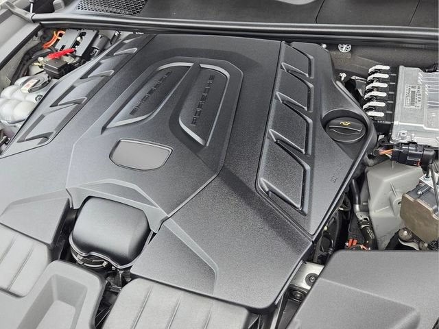 2026 Porsche Cayenne Turbo GT