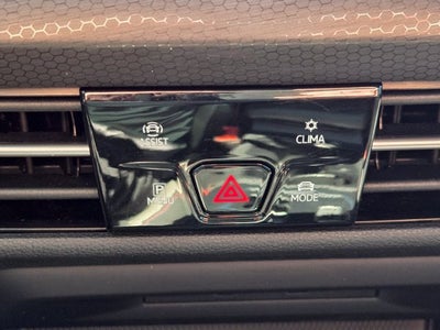 2022 Volkswagen Golf GTI SE