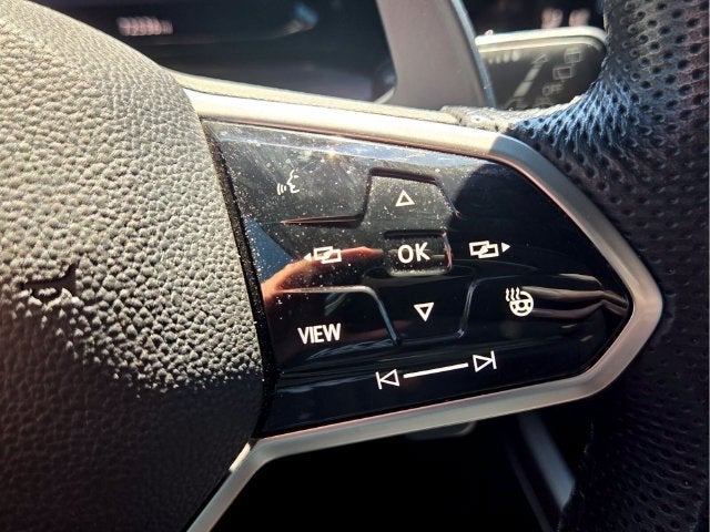 2022 Volkswagen Golf GTI SE