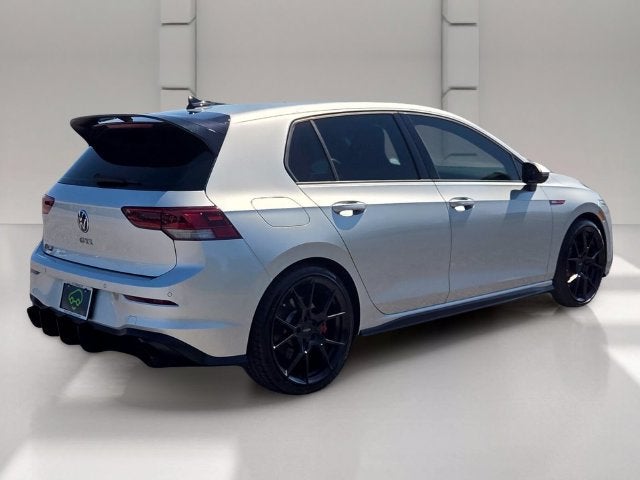 2022 Volkswagen Golf GTI SE