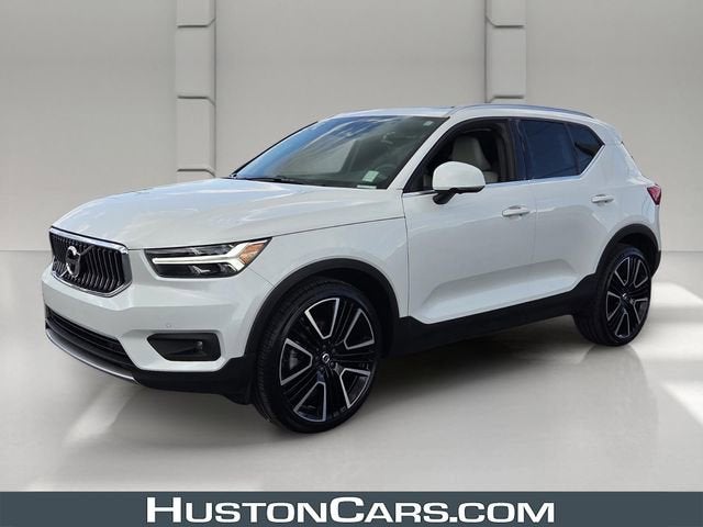 2022 Volvo XC40 T5 Inscription AWD's photo