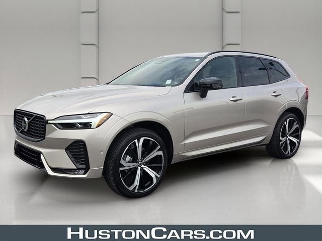 2024 Volvo XC60 Ultimate Dark Theme