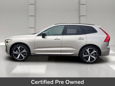 2024 Volvo XC60 Ultimate Dark Theme
